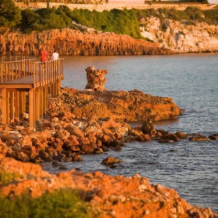 Zeus Alexis Plus Salou Exterior photo